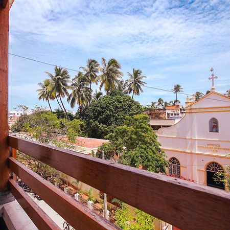 Hotel Manora Residency Puducherry Zewnętrze zdjęcie