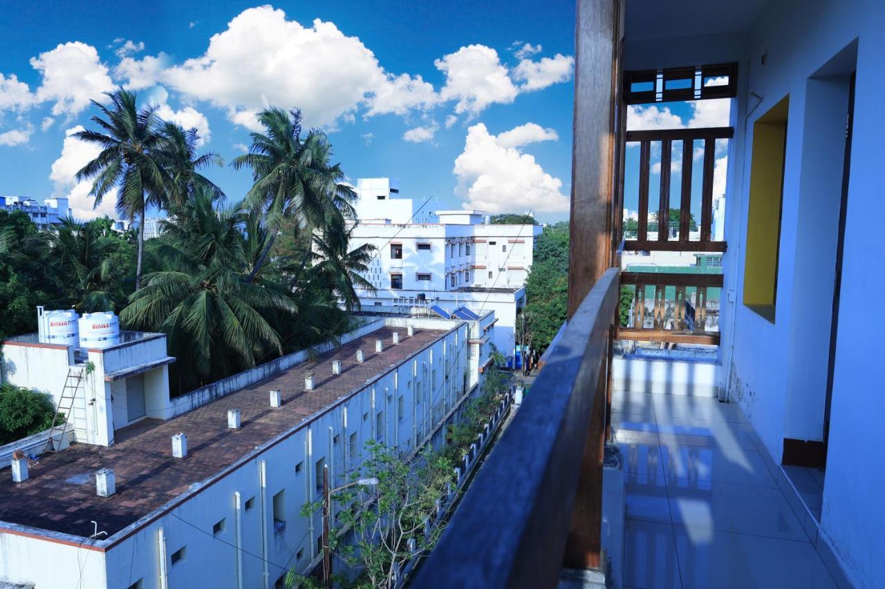 Hotel Manora Residency Puducherry Zewnętrze zdjęcie