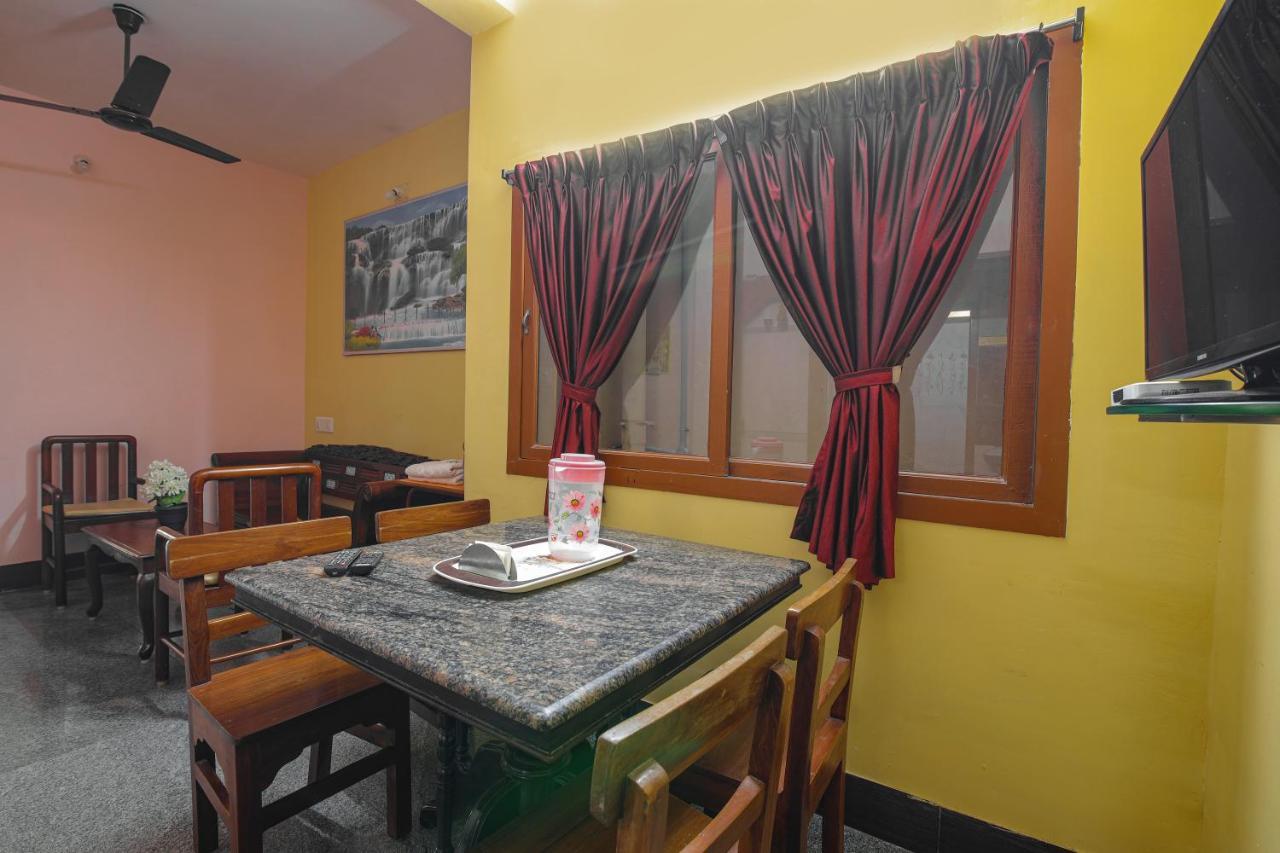 Hotel Manora Residency Puducherry Zewnętrze zdjęcie