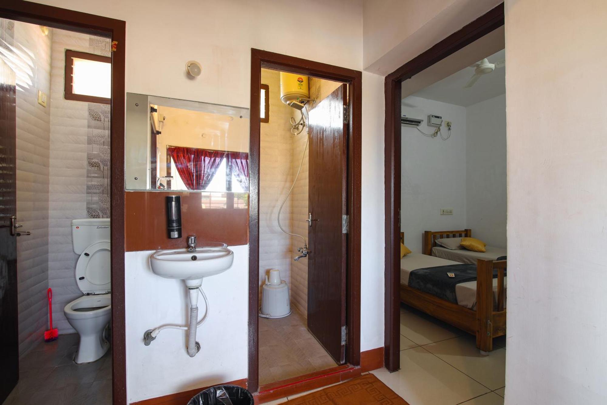 Hotel Manora Residency Puducherry Zewnętrze zdjęcie