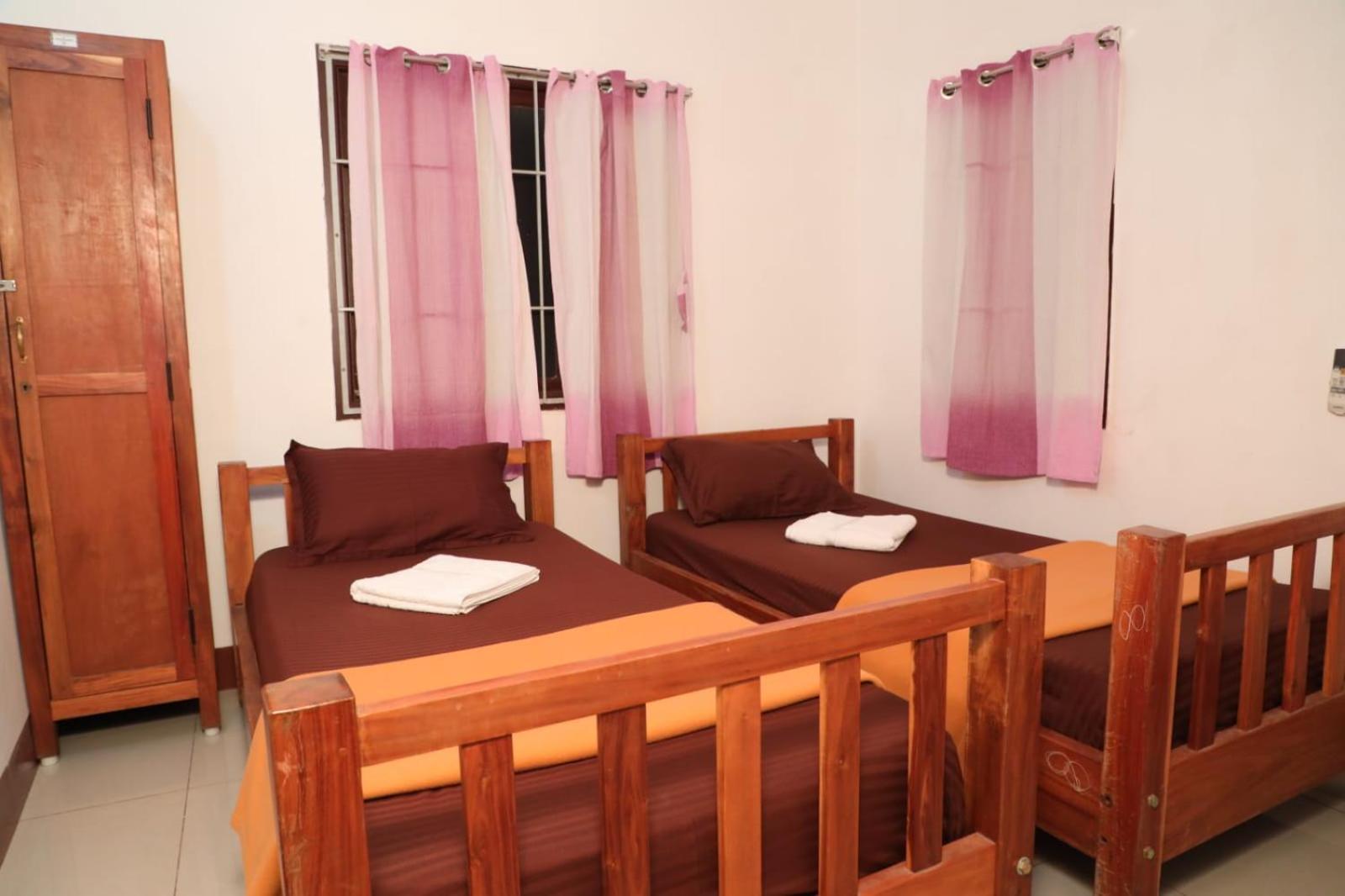 Hotel Manora Residency Puducherry Zewnętrze zdjęcie