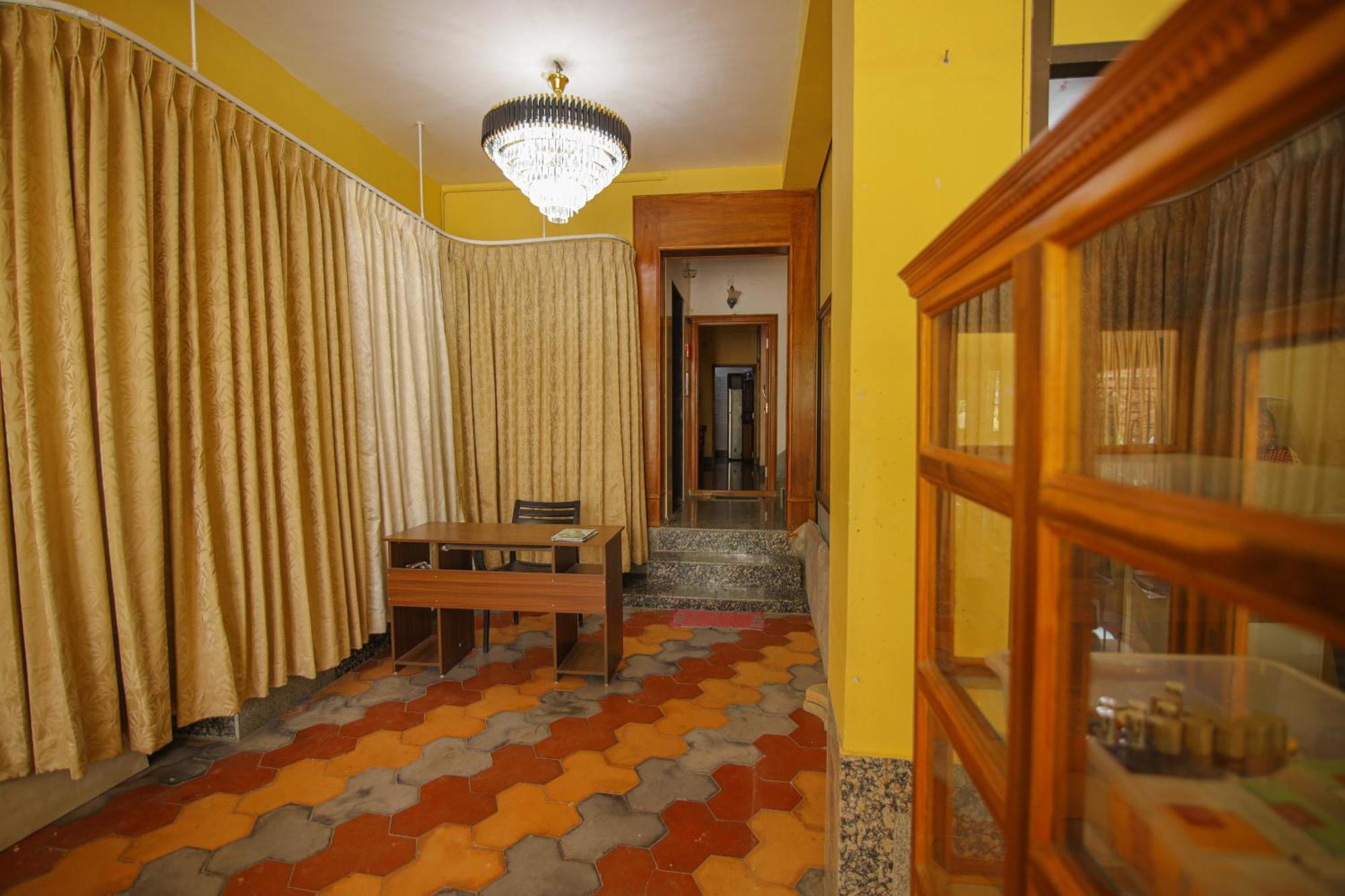 Hotel Manora Residency Puducherry Zewnętrze zdjęcie