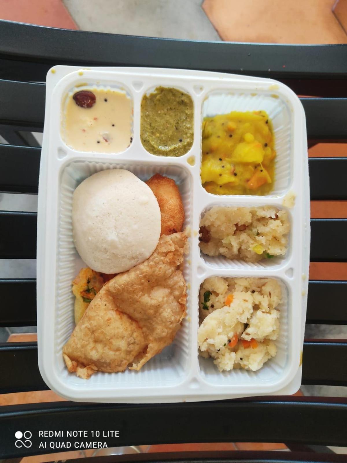 Hotel Manora Residency Puducherry Zewnętrze zdjęcie